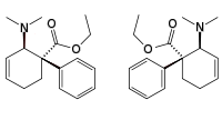 Structure des deux énantiomères [(1S, 2R) à gauche, (1R, 2S) à droite] actifs de la tilidine
